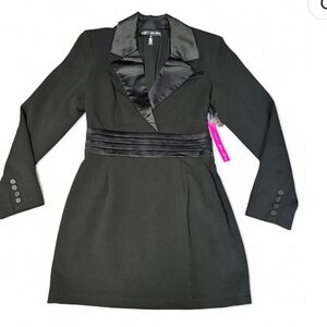 Aqua x Maeve Reilly Elegant Black Satin-Trim tuxedo Mini Dress NWT - Medium